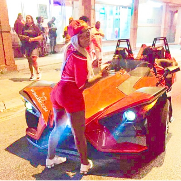 Sexy Striped Romper Shorts - NWT - Picture 5 of 7